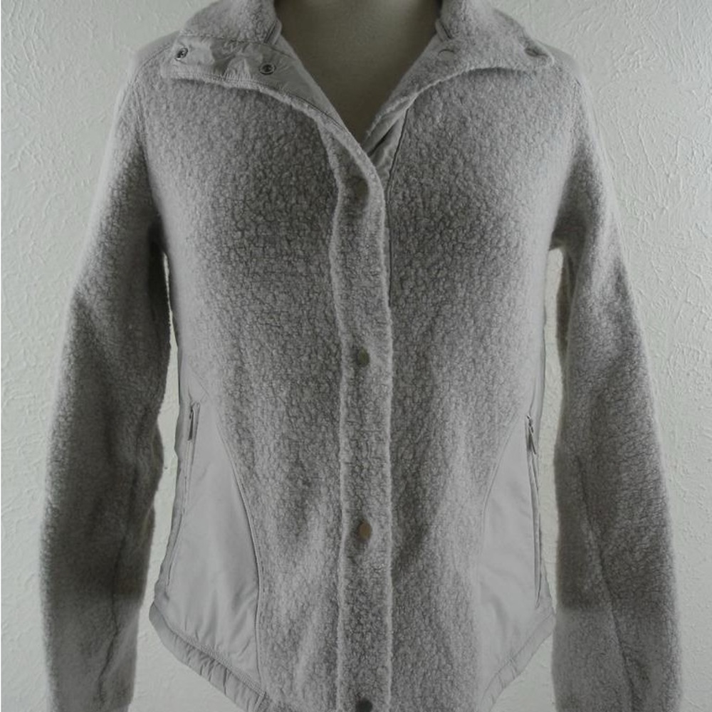 Lululemon Athletica Light Gray Teddy Jacket